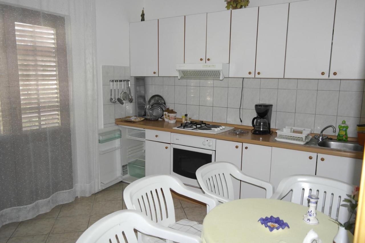 Ferienwohnung Nikica Baška Voda Exterior foto